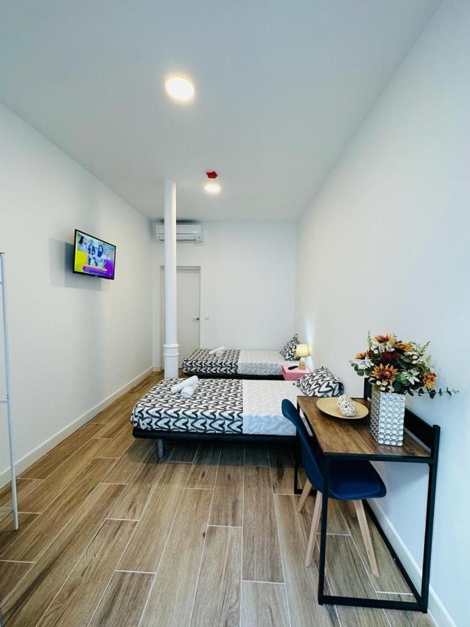 Hostel Costa-Luz Bejar 28-30 Huelva Kültér fotó