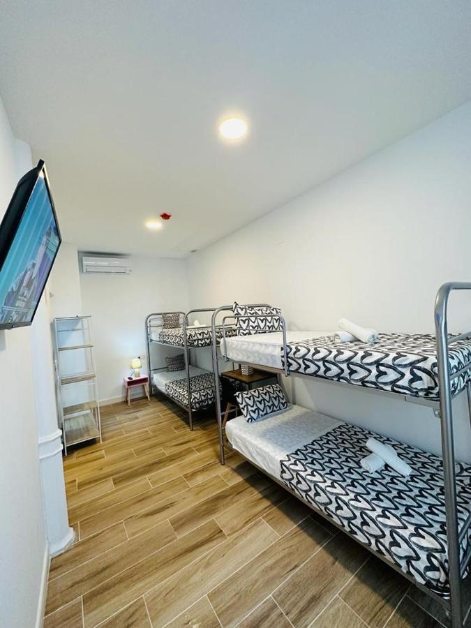 Hostel Costa-Luz Bejar 28-30 Huelva Kültér fotó